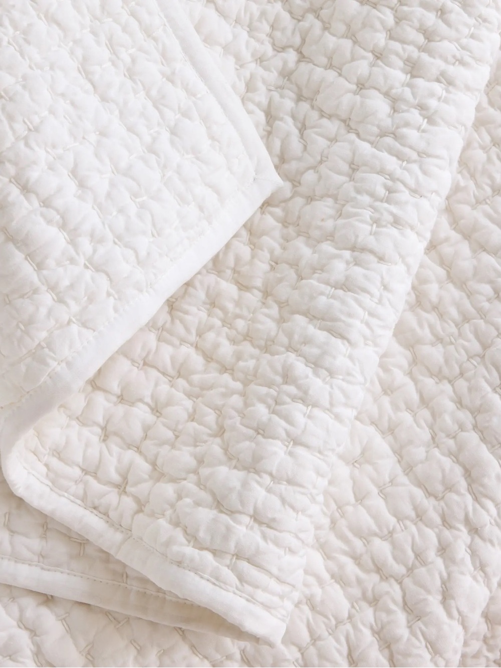 New Organic Cotton Hand Stitched Quilt Set Full/Queen - White MSRP $174 - Picture 5 of 13
